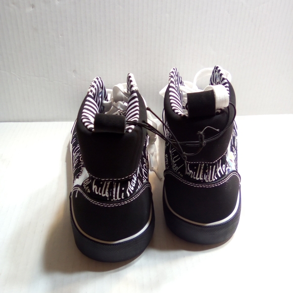BLUCY High-Top Sneakers with Cartoon Design NEW - Picture 4 of 8